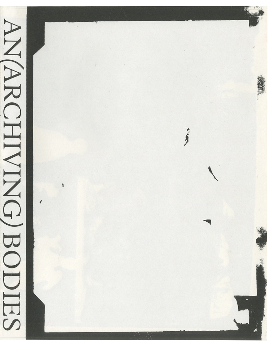 (an)archiving bodies